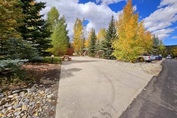 Club Site 257 - Image 1