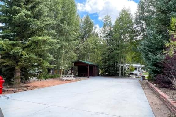 Club Site 284 - Image 1