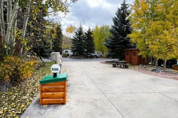 Pull Thru Site 306 - Image 1