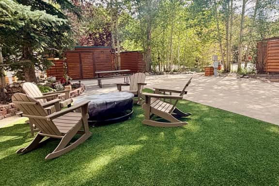 Club Site 287 - Image 1