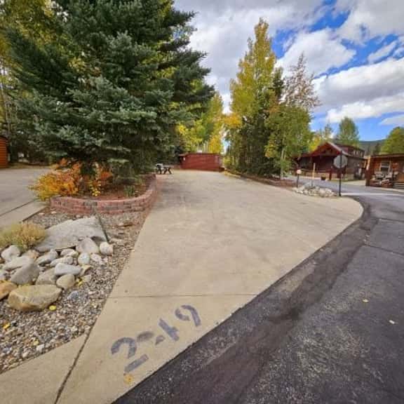 Club Site 249 - Image 1