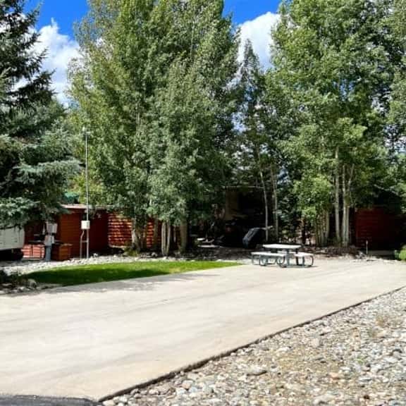 Club Site 261 - Image 1