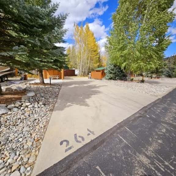 Club Site 264 - Image 1