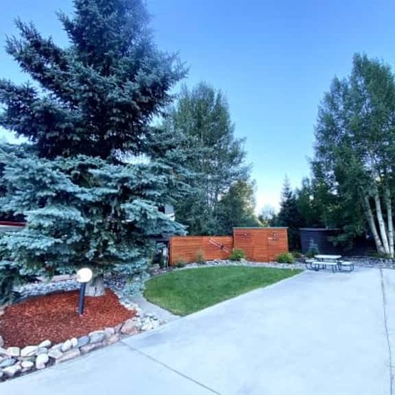 Club Site 266 - Image 1