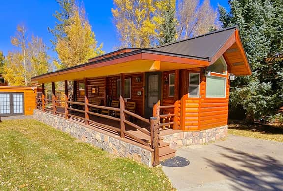 Baby Bear Chalet 90 - Image 2