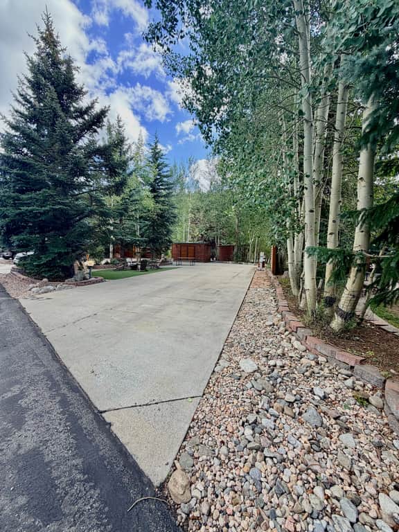 Club Site 287 - Image 3