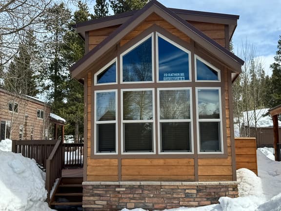 Patio Pines Cabin 116 - Image 1