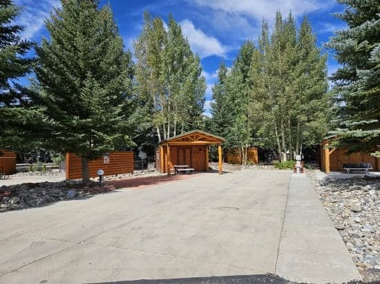 Club Site 265 - Image 1