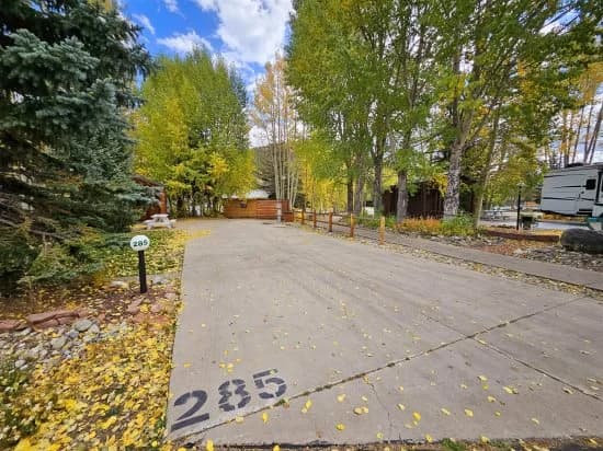 Club Site 285 - Image 1