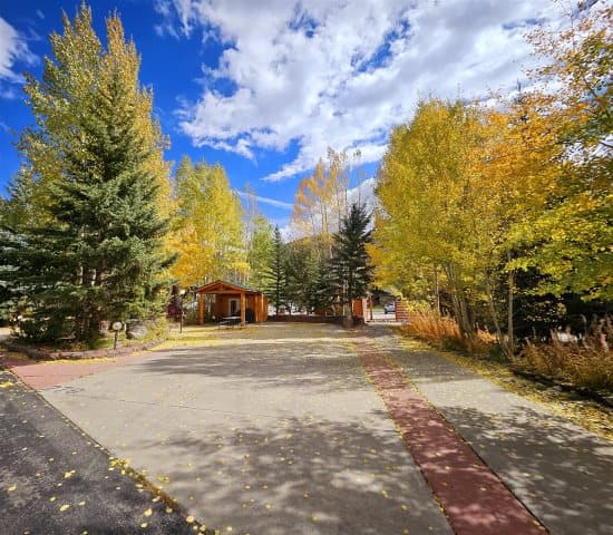 Club Site 279 - Image 1